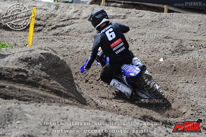 ROB_1673 (Copy).jpg